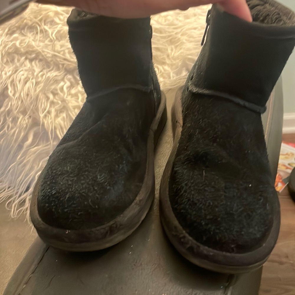 Kookaburra by Ugg short black zipper boots size 13